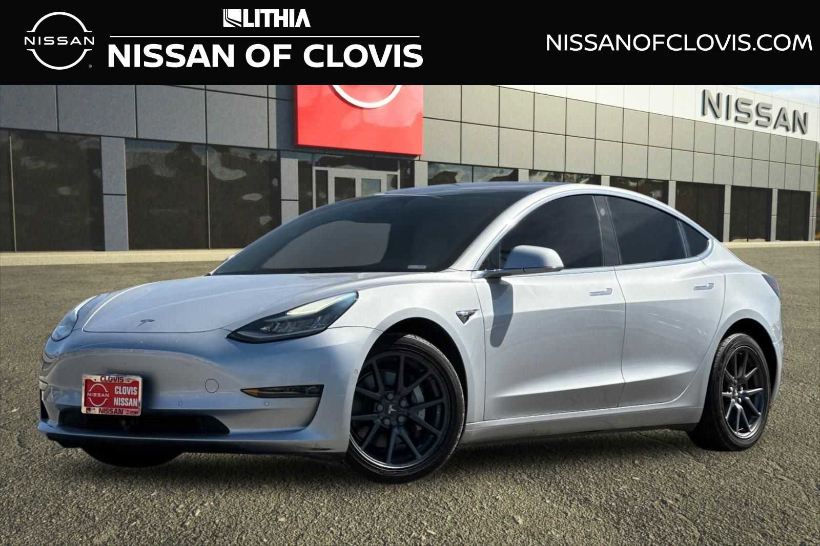 Used 2018 Tesla Model 3 Long Range image 1