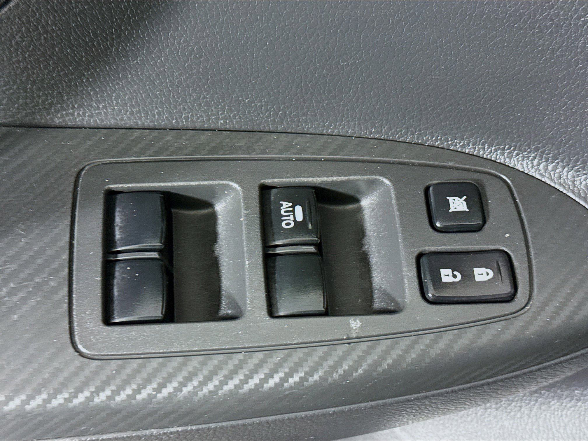 Used 2020 Mitsubishi Eclipse Cross ES image 23