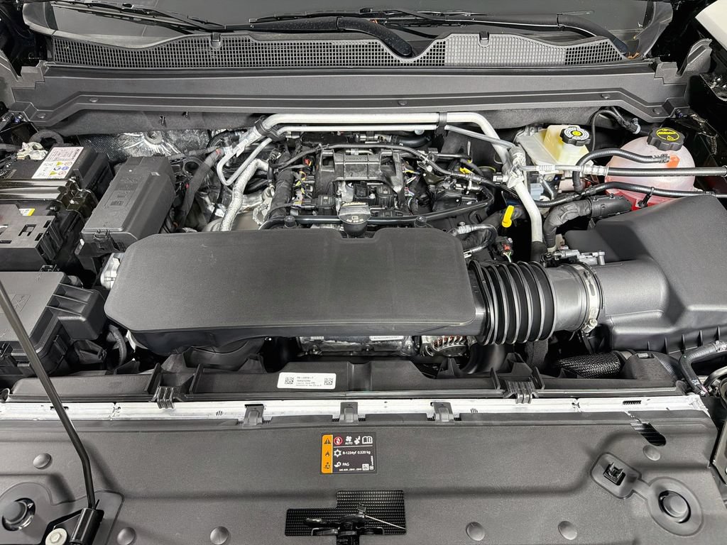 New 2026 Chevrolet Colorado ZR2 w/ Technology Package AWD/4WD image 31