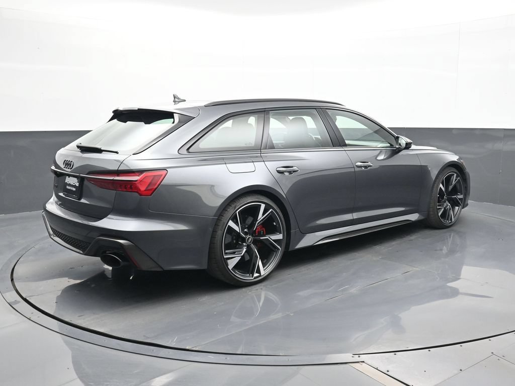 Used 2021 Audi RS 6 w/ Carbon Optic Package AWD/4WD image 21