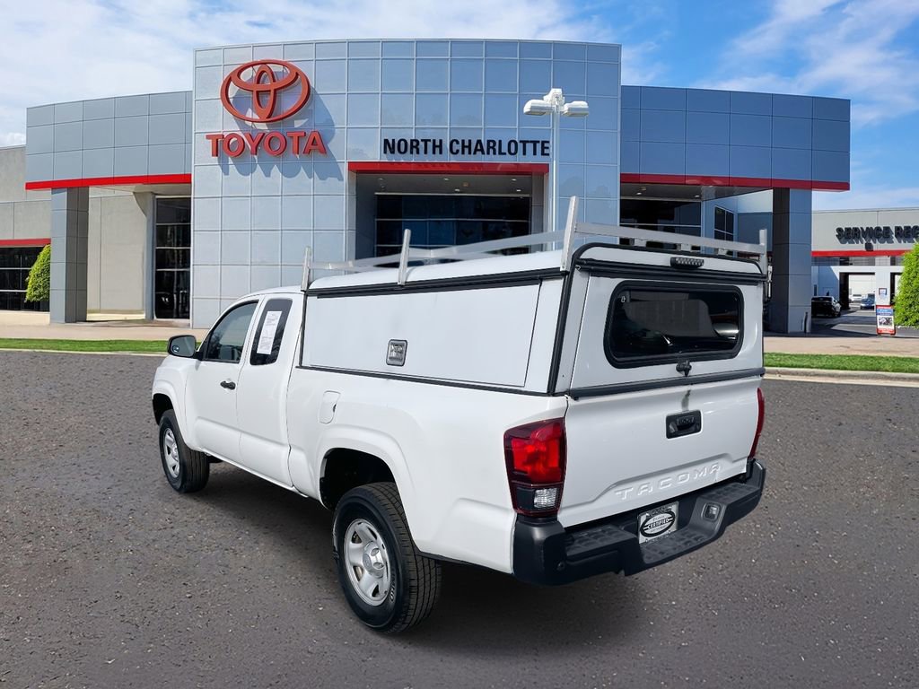 Used 2022 Toyota Tacoma SR image 8