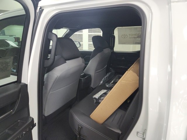 New 2025 Toyota Tacoma TRD Off-Road image 15