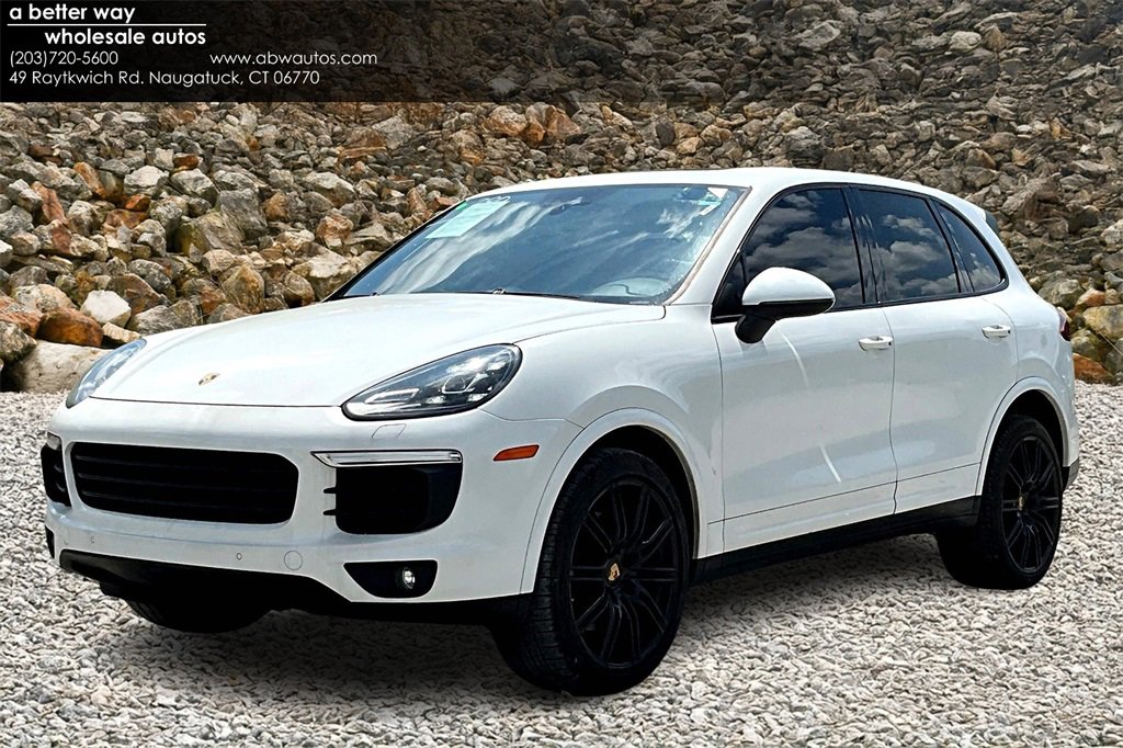 Used 2018 Porsche Cayenne Platinum Edition w/ Premium Package Plus image 1