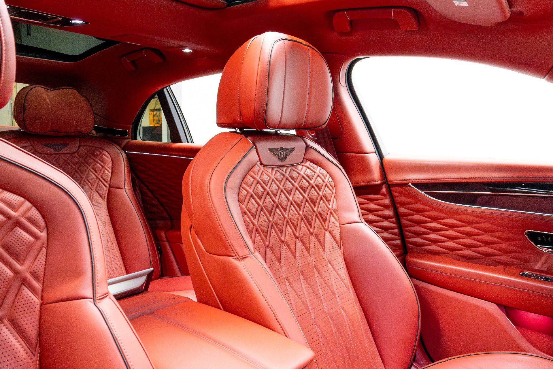 Used 2020 Bentley Flying Spur W12 w/ First Edition Specification image 23