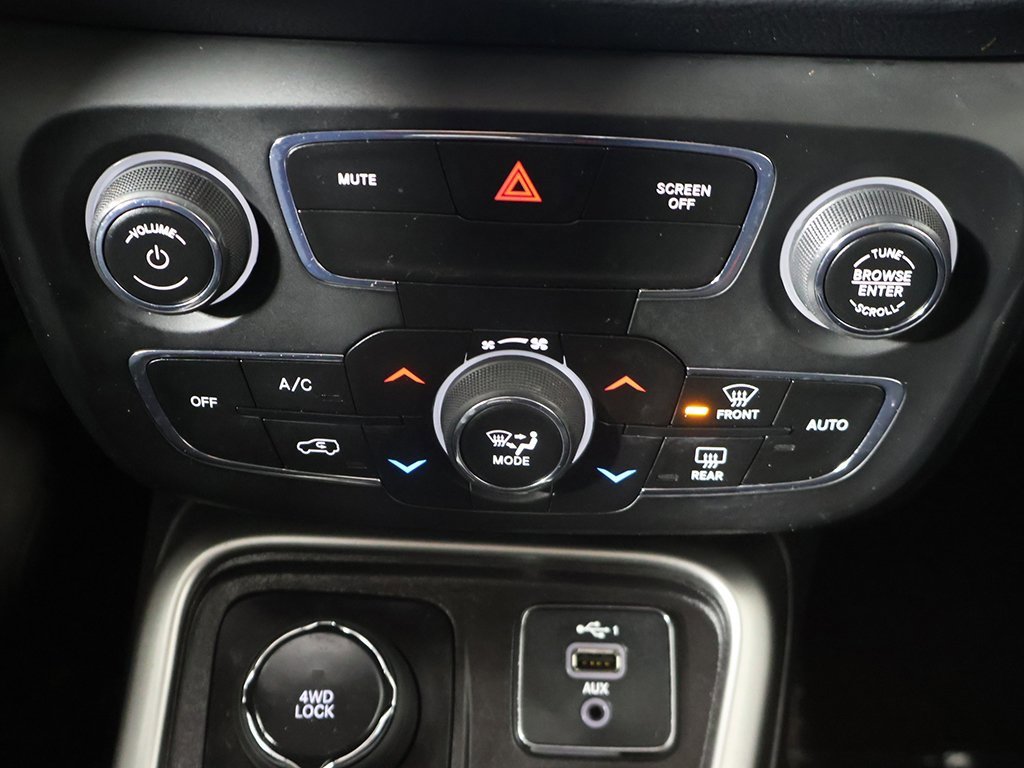 Used 2020 Jeep Compass Sport image 40