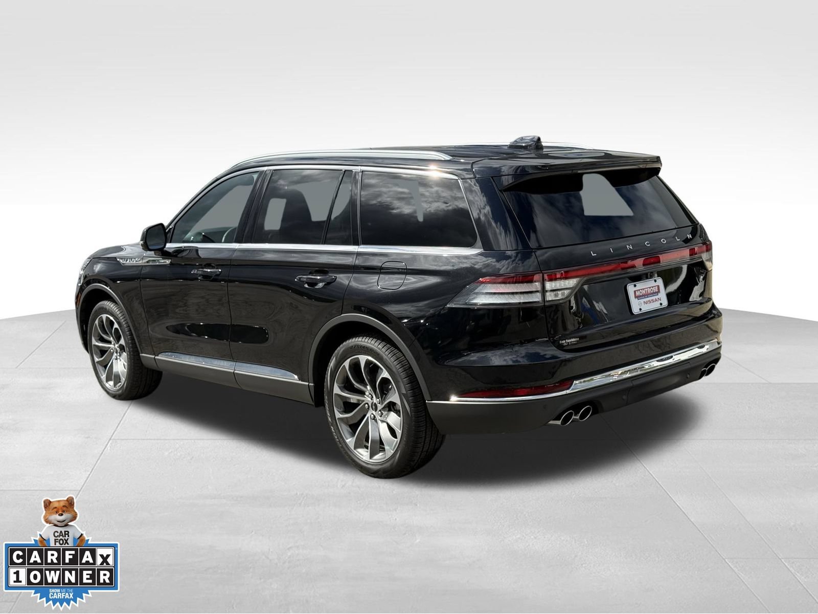 Used 2025 Lincoln Aviator Reserve w/ Illumination Package AWD/4WD image 5