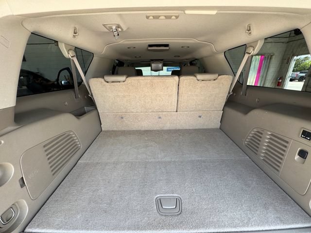 Used 2016 Chevrolet Suburban LTZ AWD/4WD image 31