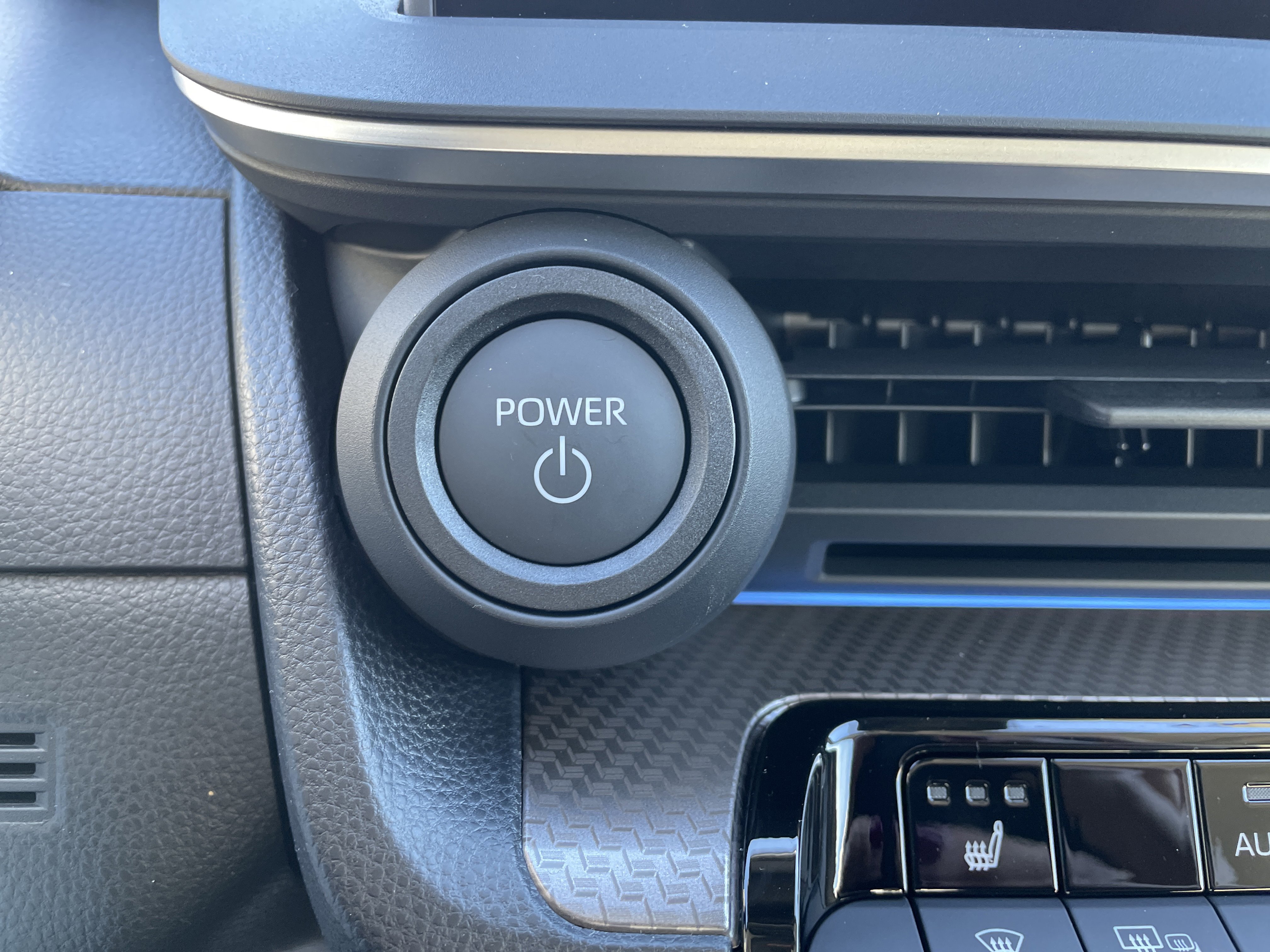 New 2026 Toyota Prius XLE image 12