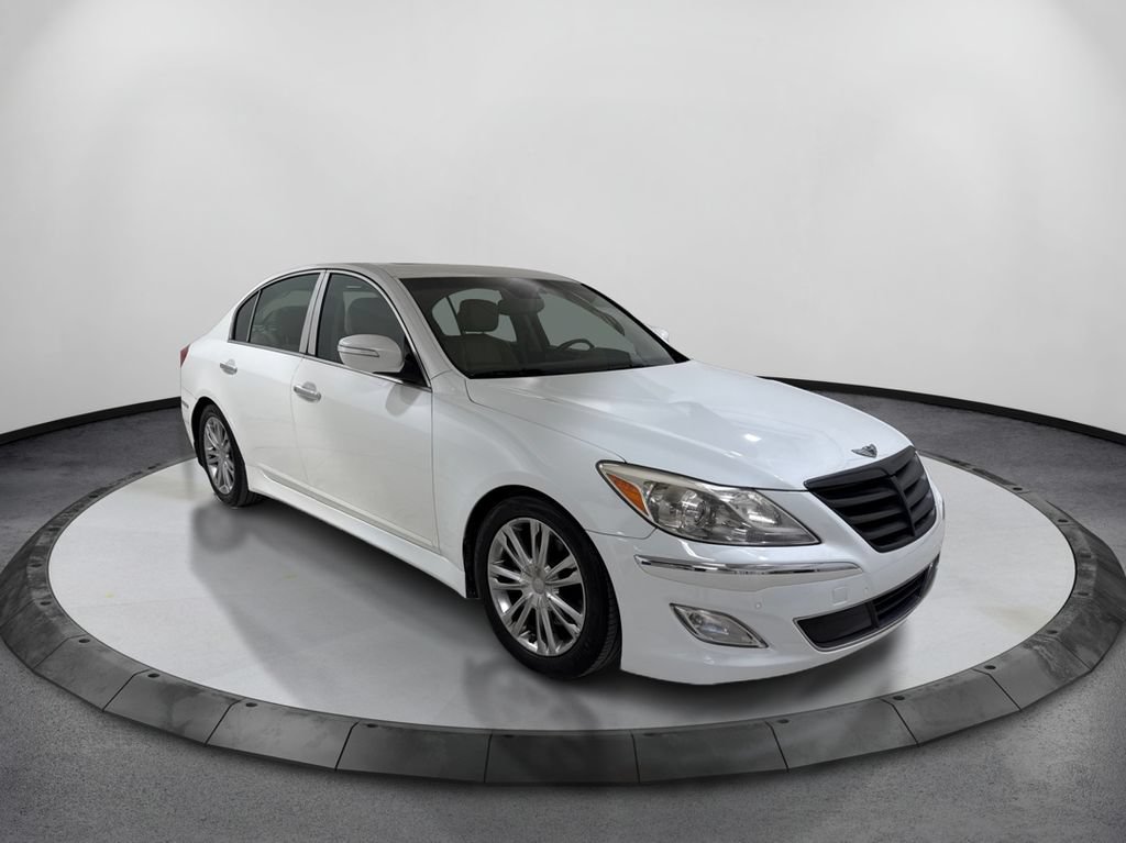 Used 2012 Hyundai Genesis 3.8 w/ Premium Pkg RWD image 3