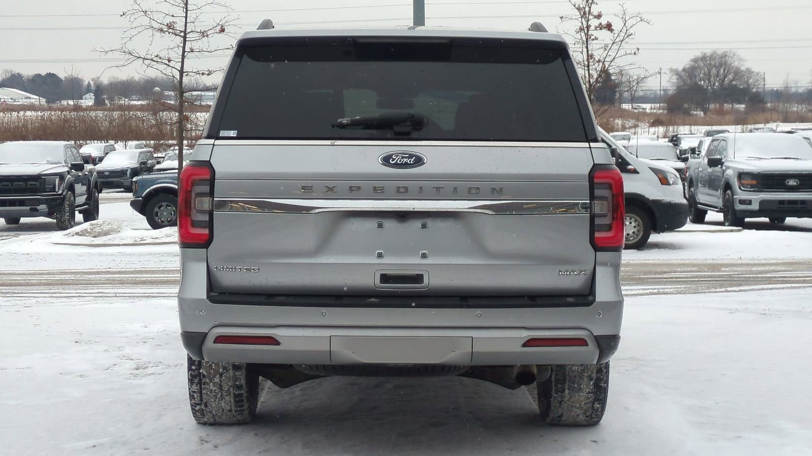 Used 2022 Ford Expedition Max Limited image 5