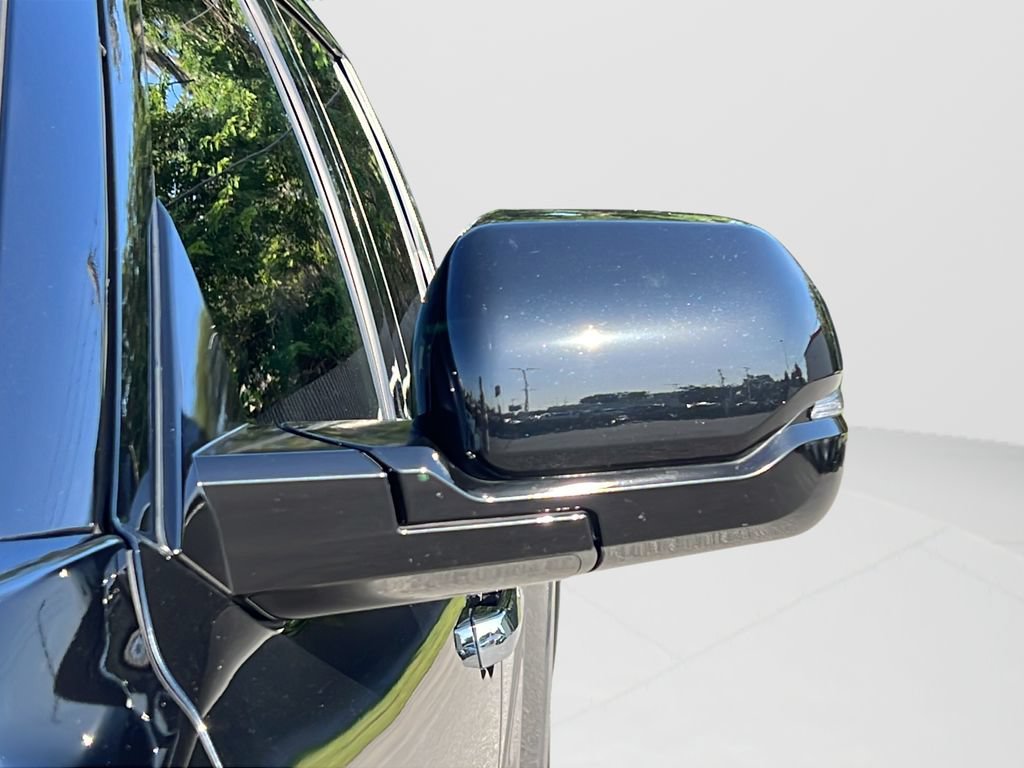 Used 2024 Toyota Tundra Limited AWD/4WD image 25