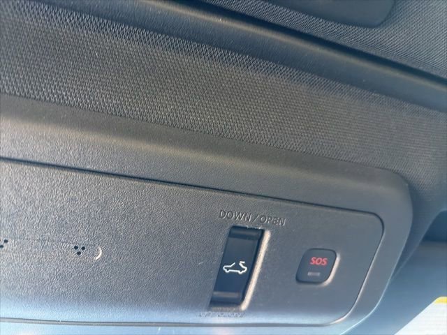 Used 2022 Nissan Frontier PRO-4X w/ Pro-4X Premium Package image 19