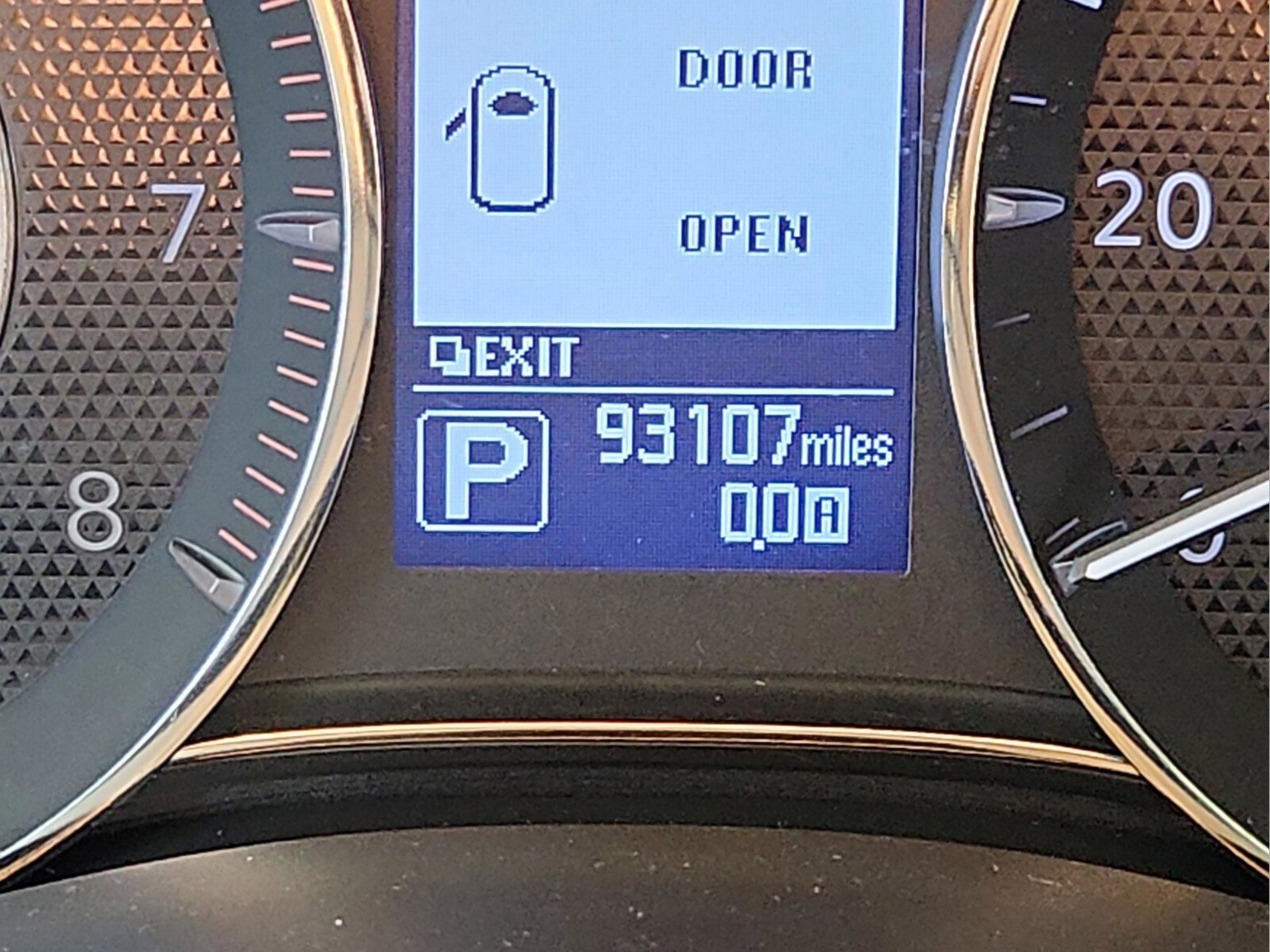 Used 2018 Nissan Armada SL image 22