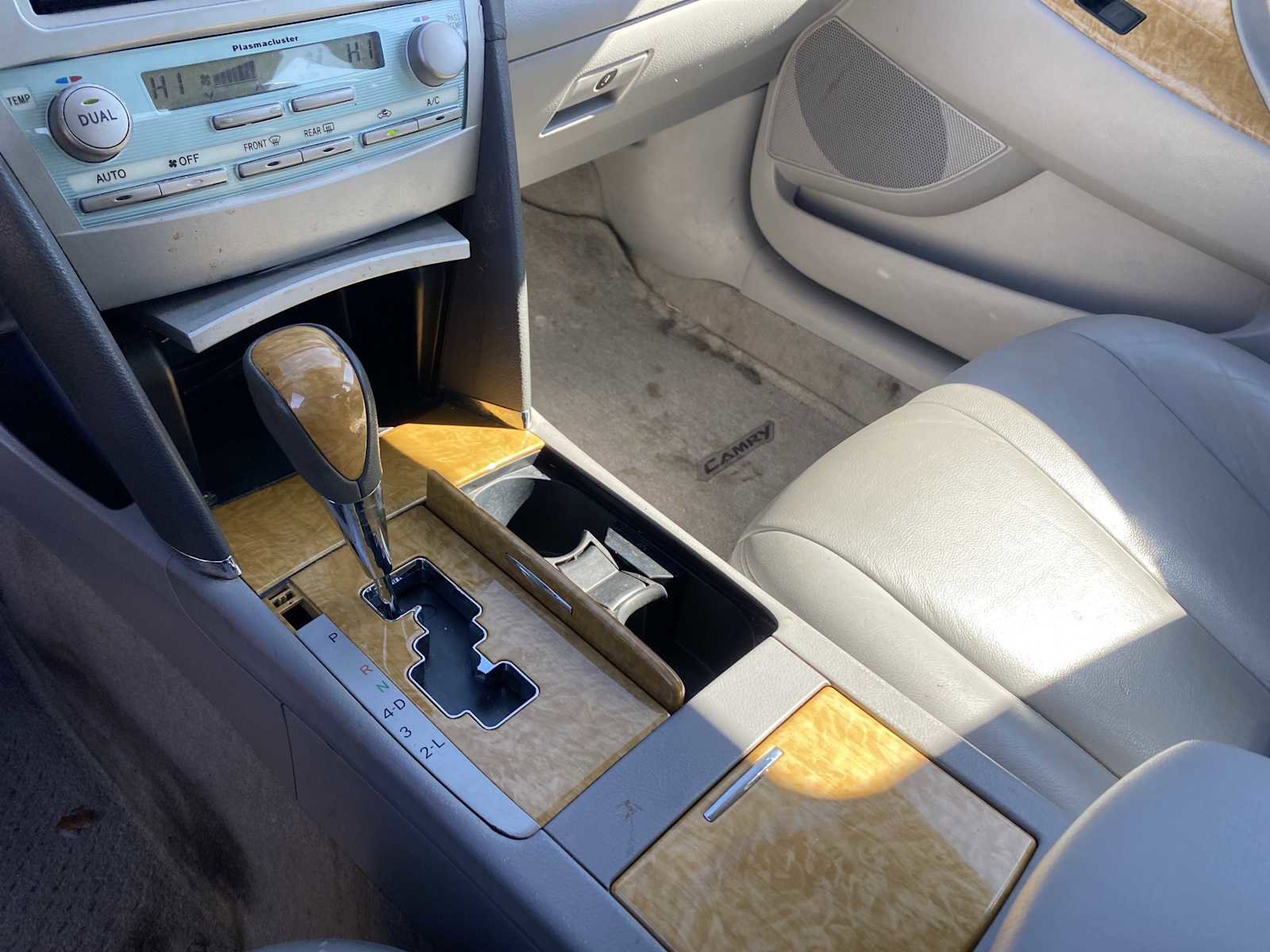 Used 2007 Toyota Camry XLE image 16