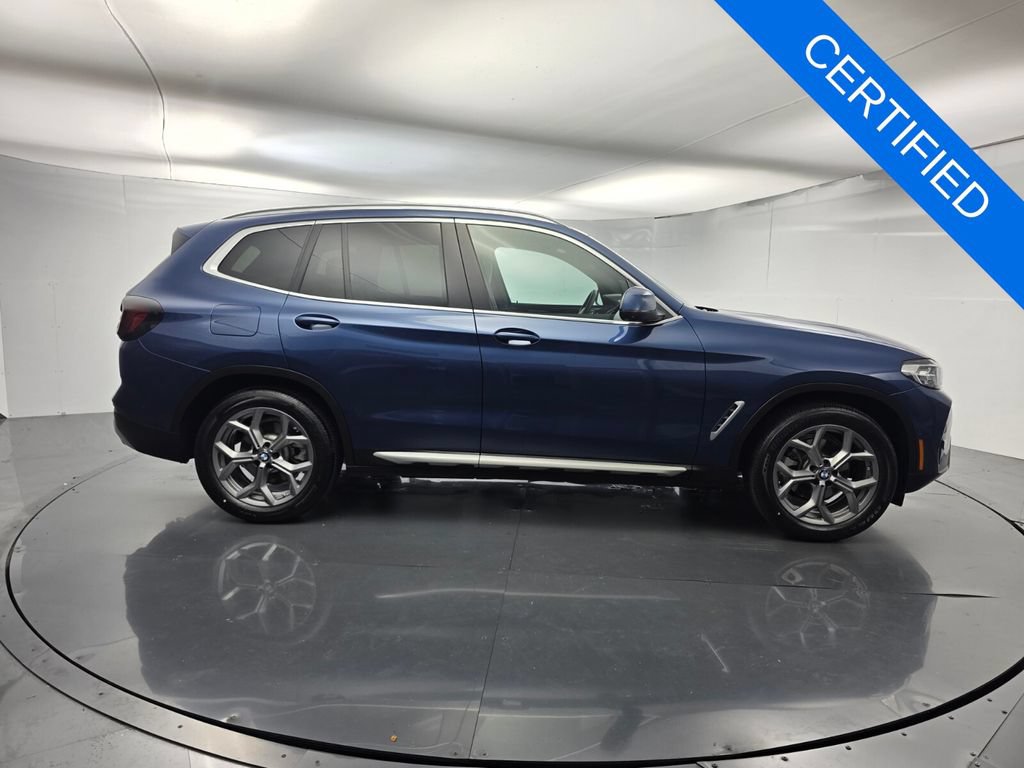 Used 2023 BMW X3 sDrive30i w/ Convenience Package RWD image 3