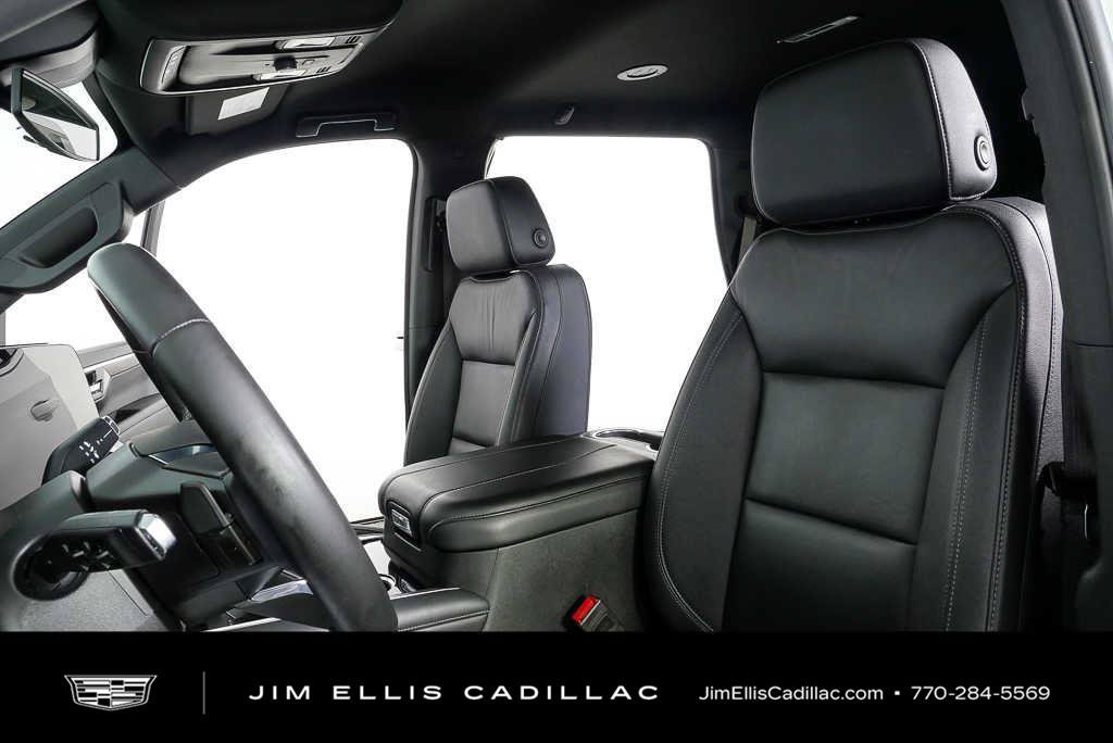 Used 2025 Chevrolet Tahoe LT AWD/4WD image 5