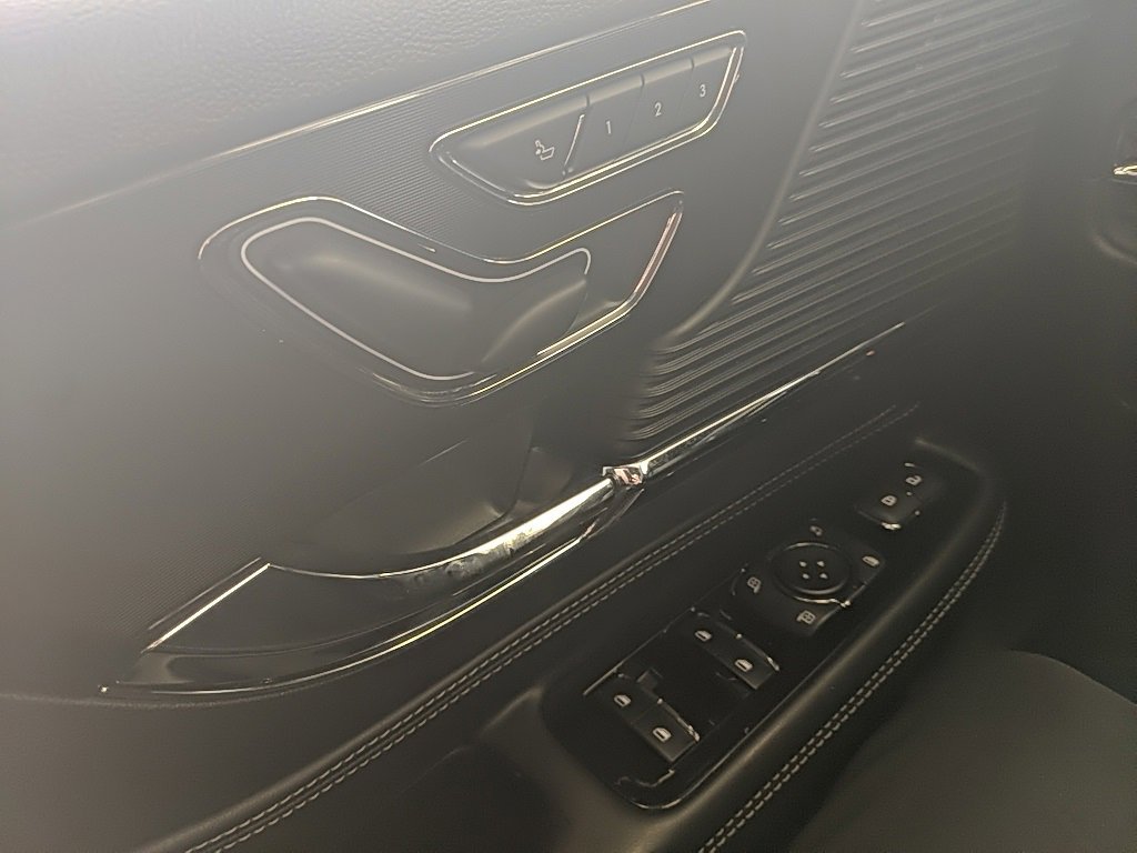 Certified 2022 Lincoln Corsair AWD w/ Premium Package image 28