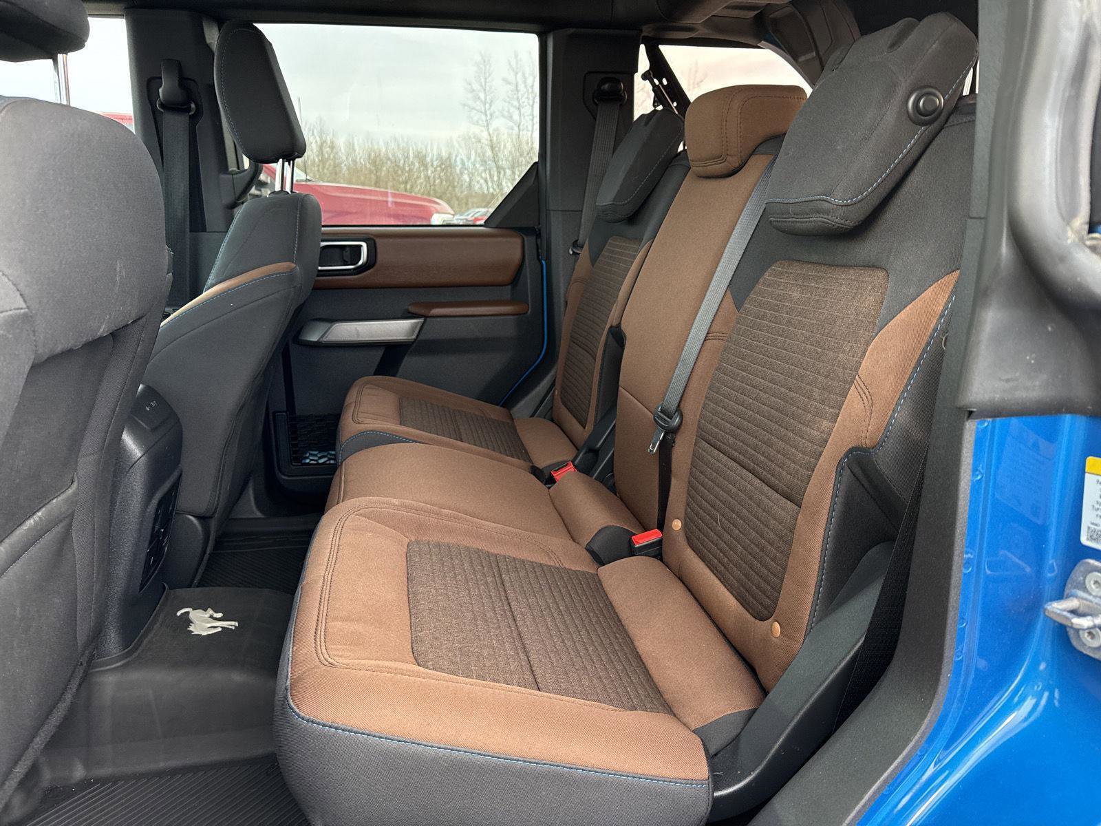 Used 2023 Ford Bronco Outer Banks AWD/4WD image 12