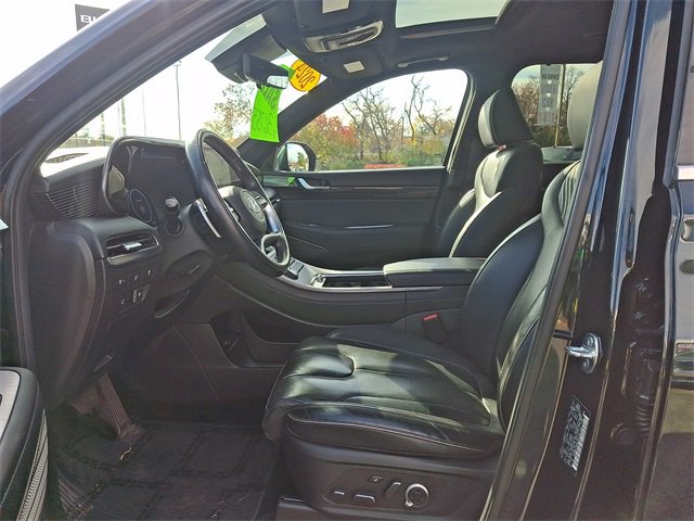 Used 2024 Hyundai Palisade Calligraphy image 13