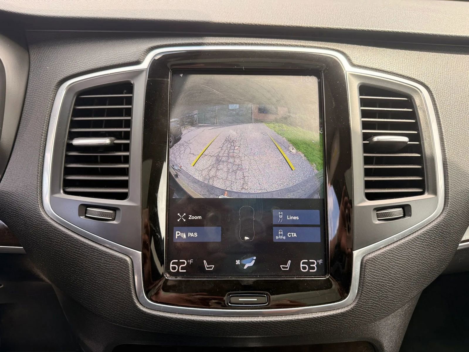 Used 2019 Volvo XC90 T5 Momentum AWD/4WD image 22