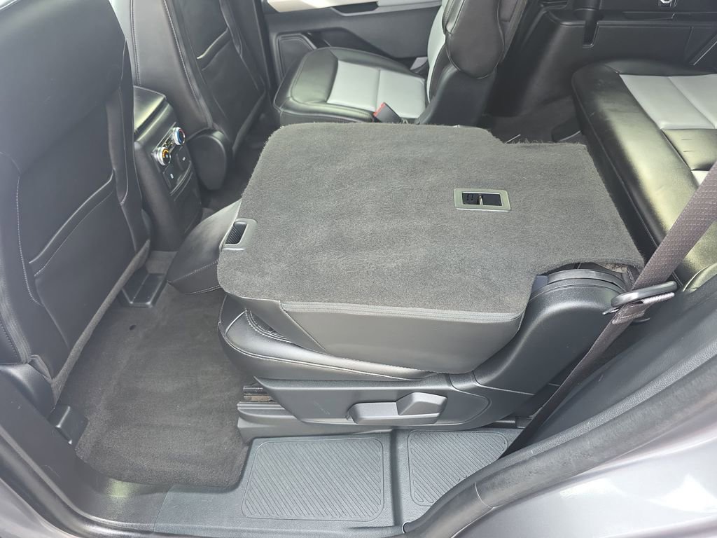 Certified 2023 Ford Explorer XLT w/ Equipment Group 202A image 41