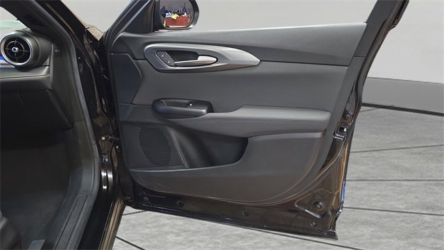 Used 2024 Alfa Romeo Tonale Ti image 27