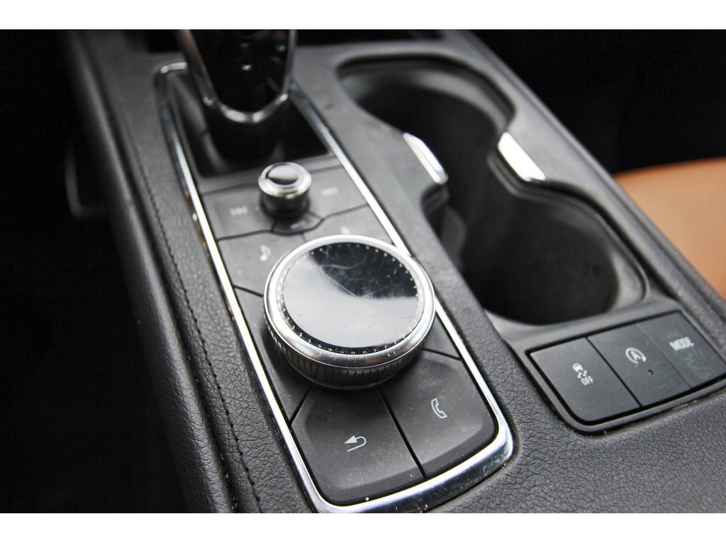 Used 2022 Cadillac XT4 Sport w/ Comfort Package FWD image 26