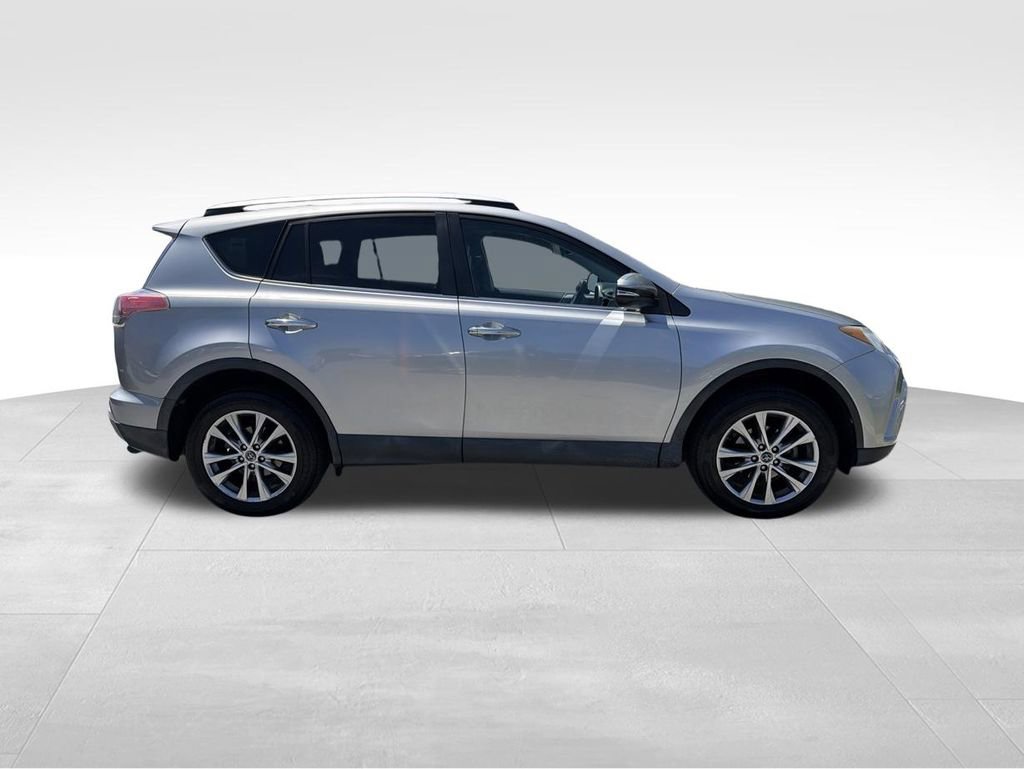 Used 2016 Toyota RAV4 Limited AWD/4WD image 8