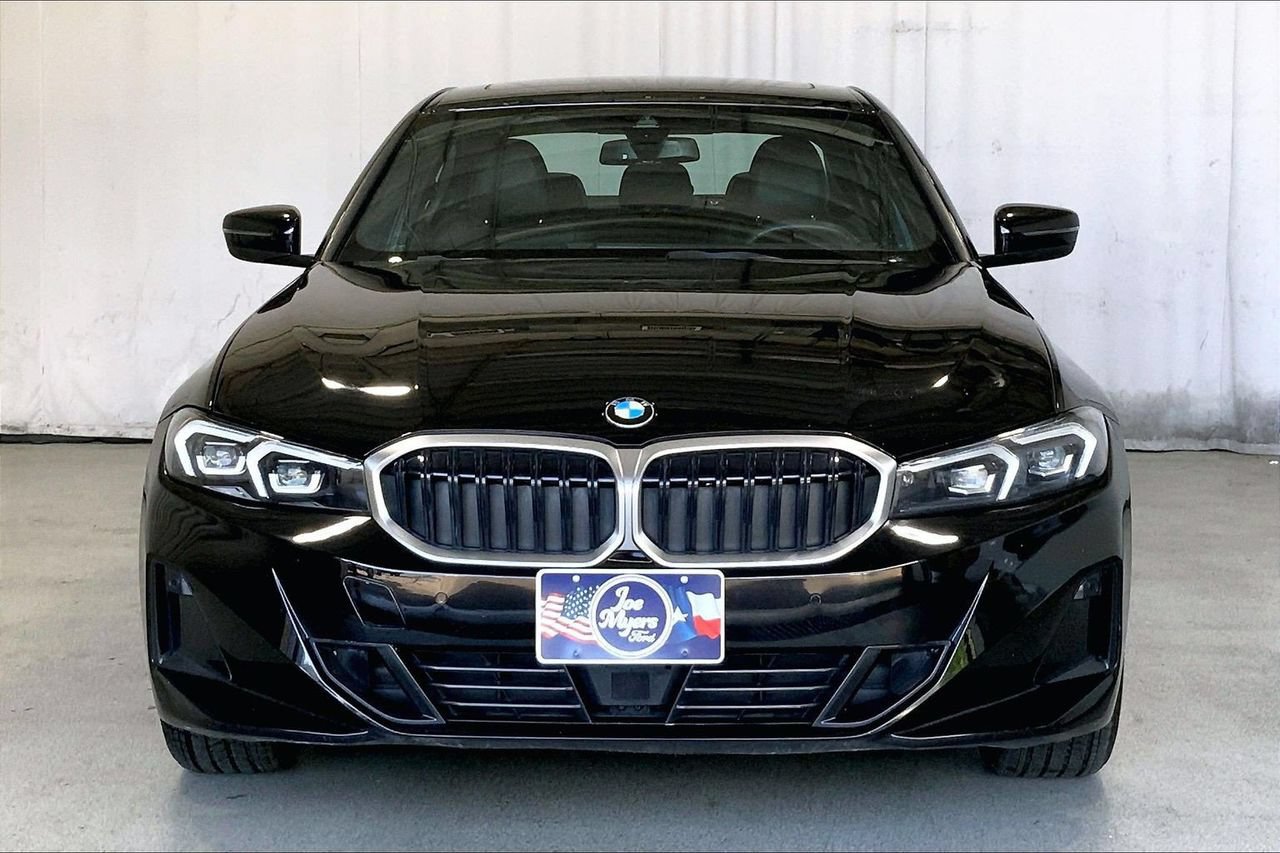Used 2025 BMW 330i xDrive Sedan AWD/4WD image 2