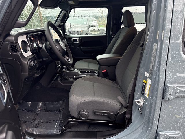 New 2026 Jeep Gladiator Sport AWD/4WD image 14