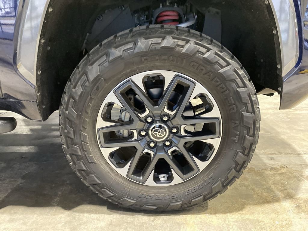 Used 2023 Toyota Tundra Limited image 19