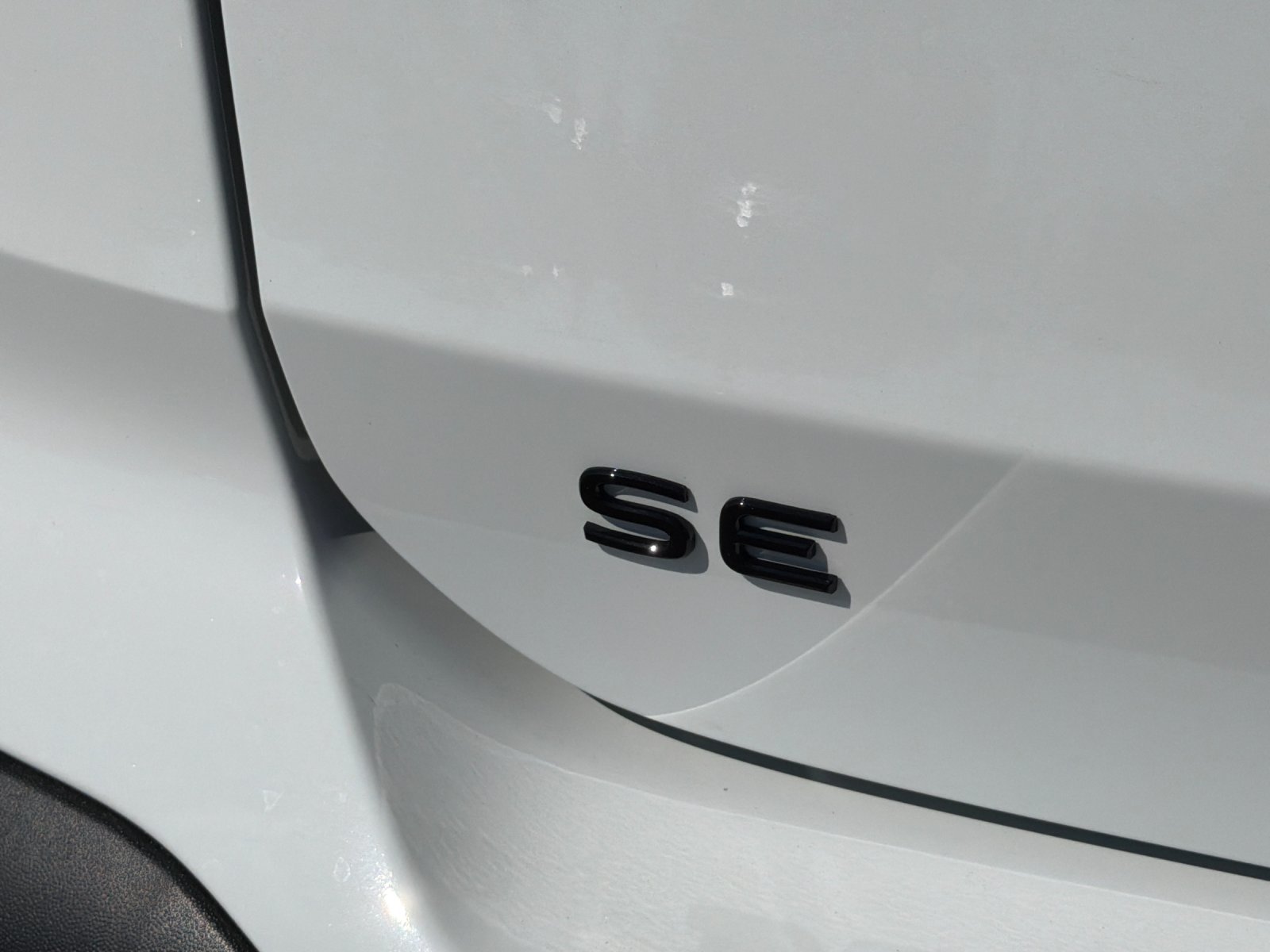 New 2027 Volkswagen Taos SE FWD image 26