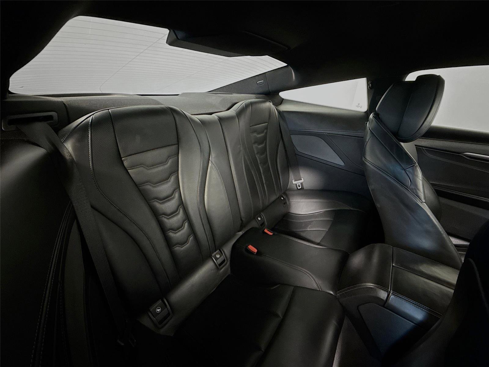 Used 2022 BMW 840i Coupe w/ Driving Assistance Package image 13