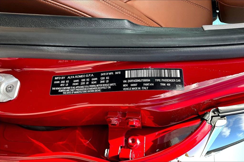 Used 2018 Alfa Romeo Giulia image 30
