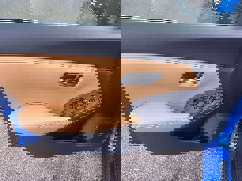 Certified 2025 Nissan Sentra SV w/ SV Premium Package image 15