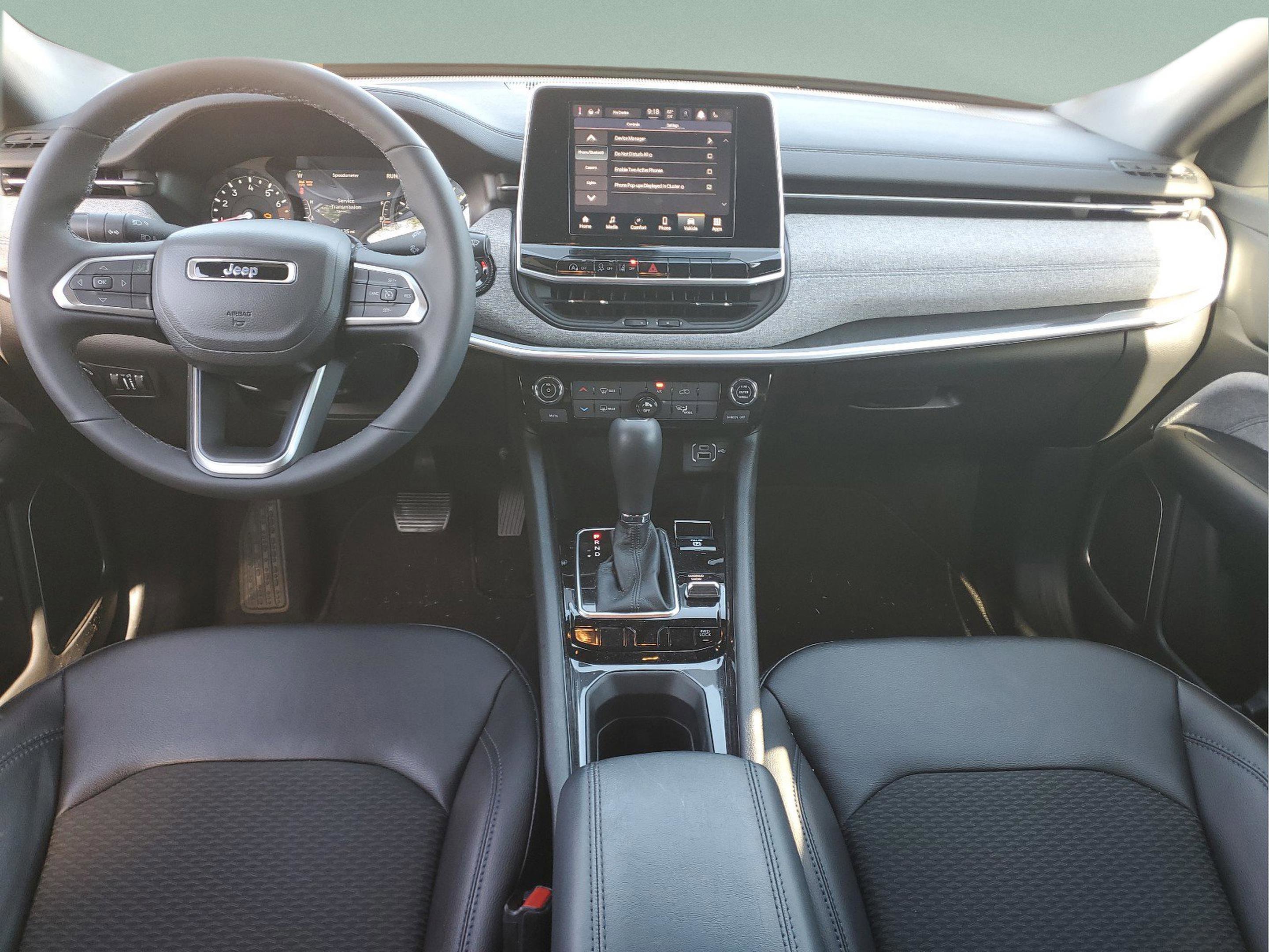 Certified 2026 Jeep Compass Latitude AWD/4WD image 13