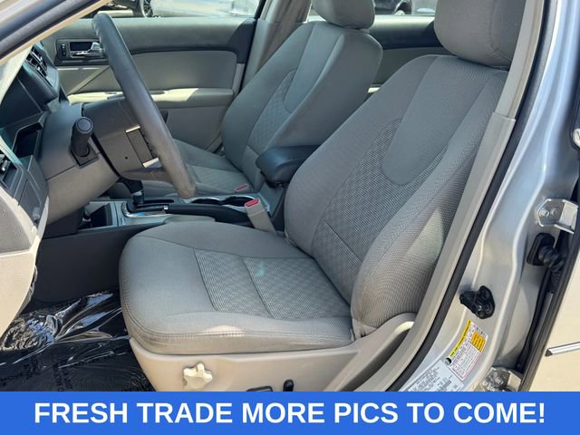 Used 2011 Ford Fusion SE w/ 202A Rapid Spec Order Code FWD image 12