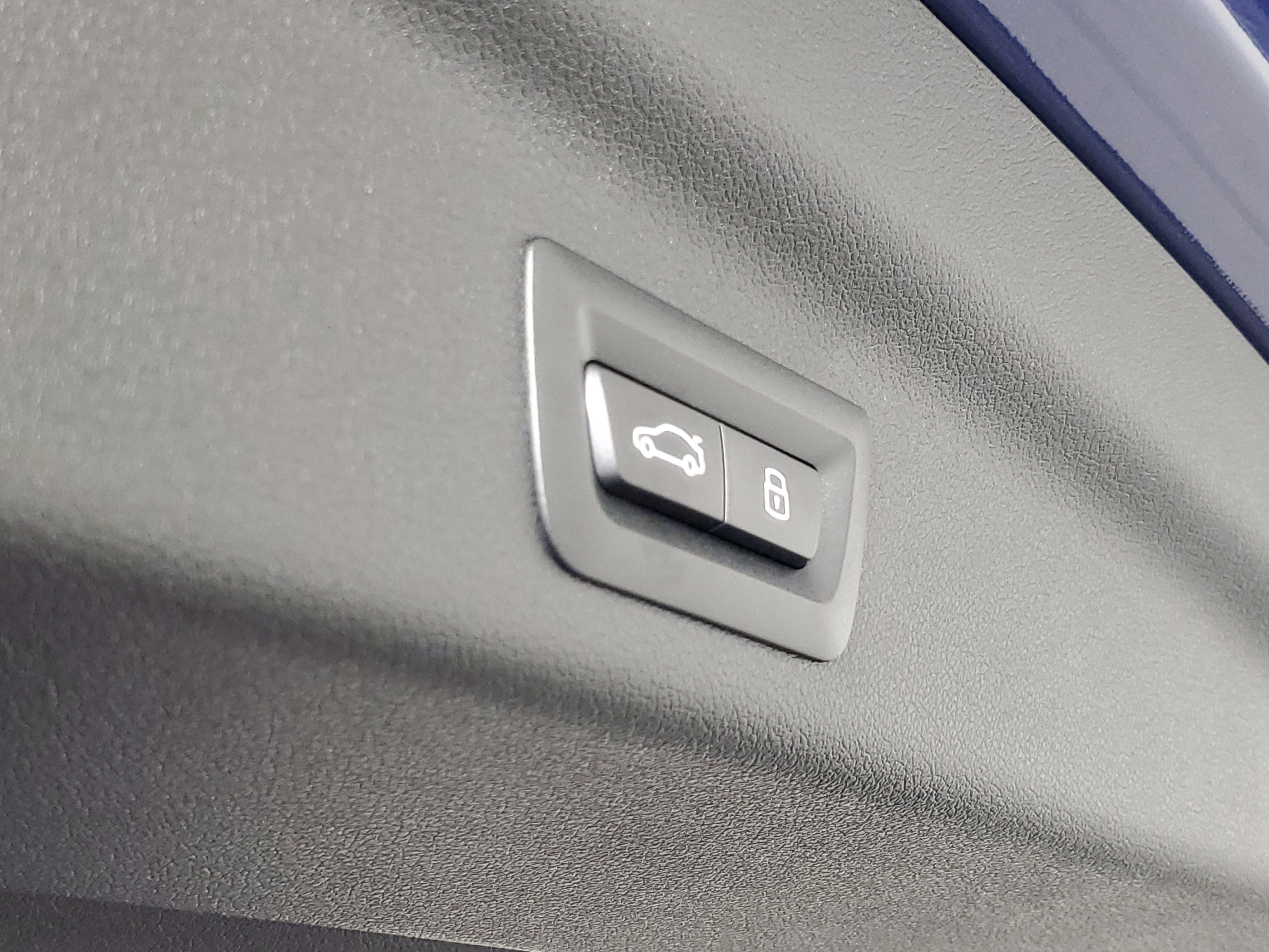 New 2025 BMW X1 xDrive28i w/ Technology Package AWD/4WD image 26