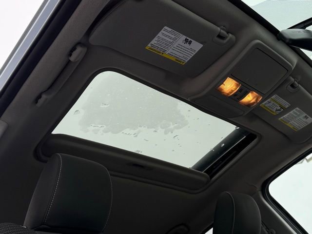 Used 2018 Nissan Frontier PRO-4X image 4