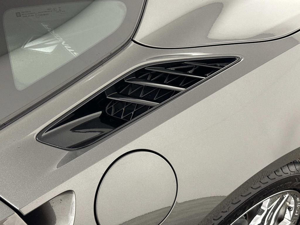 Used 2016 Chevrolet Corvette Stingray Coupe w/ Battery Protection Package image 11