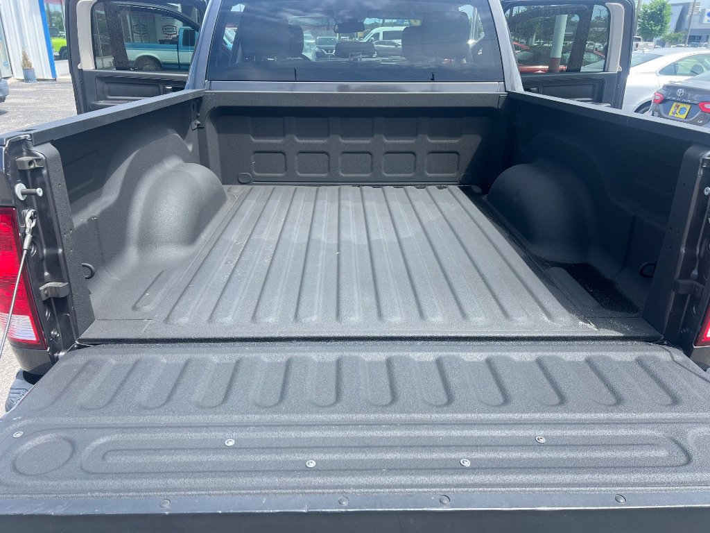 Used 2020 RAM 1500 Tradesman AWD/4WD image 11