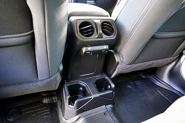 Used 2021 Jeep Wrangler Unlimited Sport AWD/4WD image 27