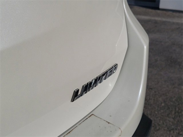 Used 2019 Toyota Highlander Limited image 8