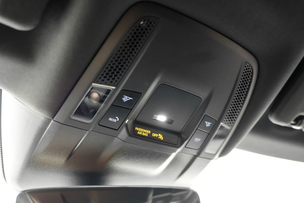 Used 2023 Porsche Taycan RWD image 31