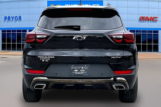 Used 2025 Chevrolet TrailBlazer ACTIV w/ Driver Confidence Package FWD image 6