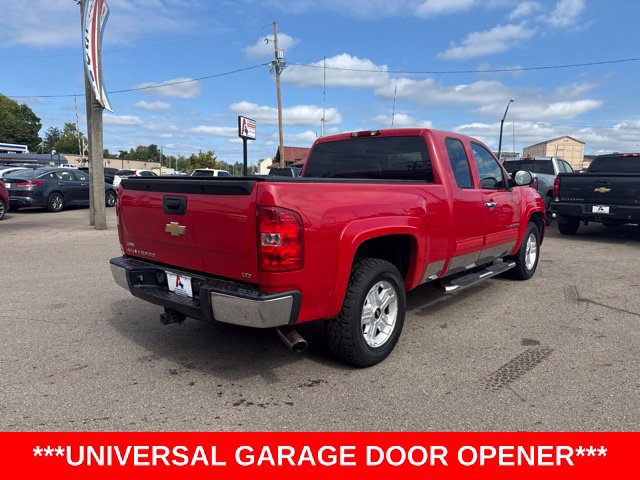Used 2009 Chevrolet Silverado 1500 LTZ w/ LPO, Deluxe Chrome Package AWD/4WD image 3