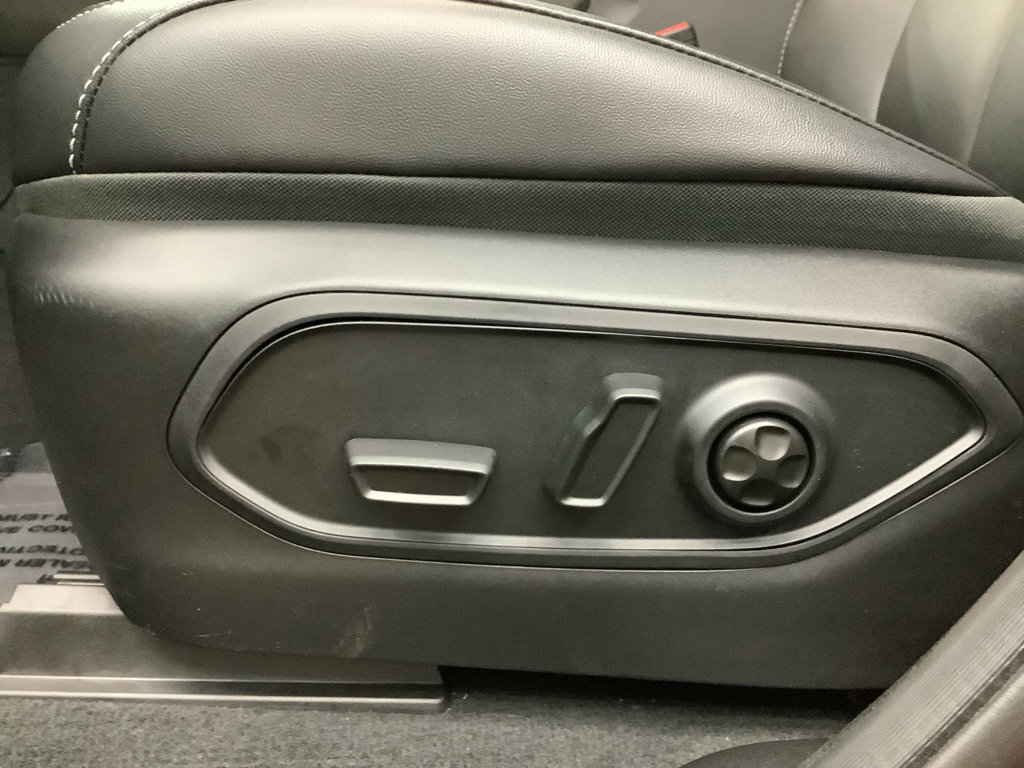 New 2025 Jeep Grand Cherokee L Limited image 14