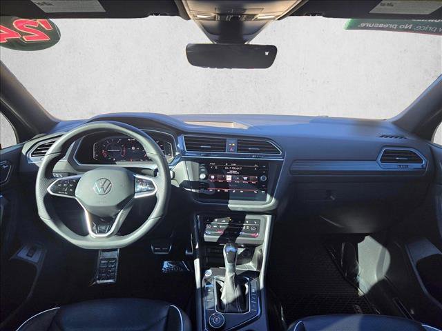 Used 2024 Volkswagen Tiguan SEL R-Line image 14
