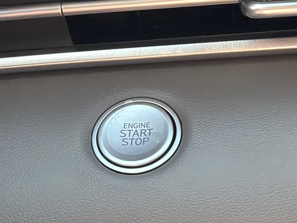 New 2026 Hyundai Elantra Sport FWD image 30