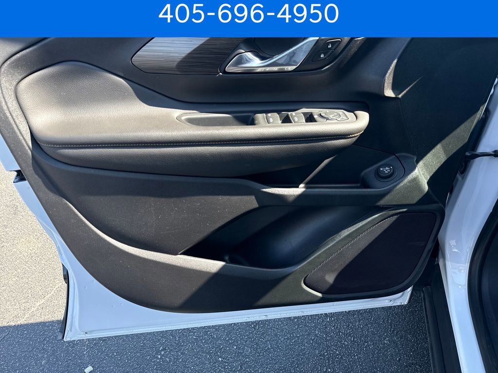 Used 2021 GMC Terrain SLT w/ Elevation Edition FWD image 19